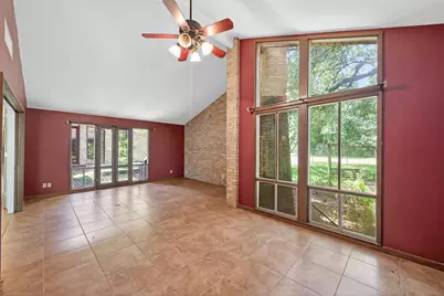 219 Cardinal Drive, Liberty, TX 77575 - Photo 10