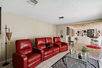 14054 Ambrose Street, Houston, TX 77045 - Photo 8