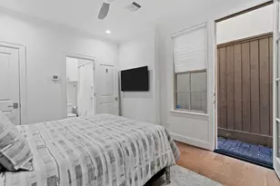 2174 Briarglen Dr, Houston, TX 77027 - Photo 24