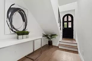 2174 Briarglen Dr, Houston, TX 77027 - Photo 4