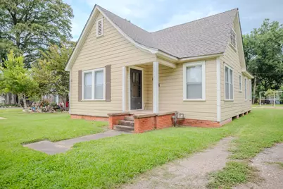 604 Abell Street, Wharton, TX 77488 - Photo 4