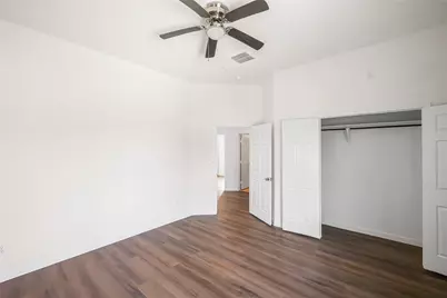 6413 N Ridgecrest Drive, Hitchcock, TX 77563 - Photo 28