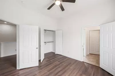 6413 N Ridgecrest Drive, Hitchcock, TX 77563 - Photo 24