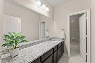 2018 Brookmont Dr, Conroe, TX 77301 - Photo 32