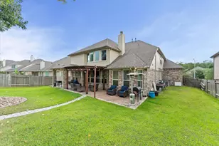 2018 Brookmont Dr, Conroe, TX 77301 - Photo 38