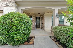 2018 Brookmont Dr, Conroe, TX 77301 - Photo 4
