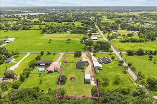 4724 First Sgt Israel Almendarez St, Alvin, TX 77511 - Photo 34