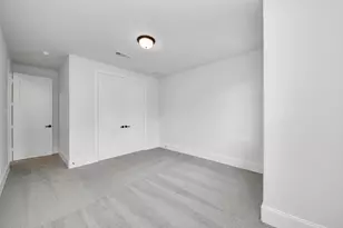 12010 Royal Oaks Banner Wy, Houston, TX 77082 - Photo 26