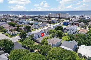 1805 Ave N 1/2, Galveston, TX 77550 - Photo 32