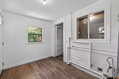 1805 Avenue N 1/2, Galveston, TX 77550 - Photo 18