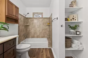 1805 Ave N 1/2, Galveston, TX 77550 - Photo 28
