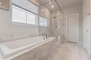 2802 Grand Fountains Dr, Houston, TX 77054 - Photo 18