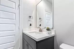 2802 Grand Fountains Dr, Houston, TX 77054 - Photo 22