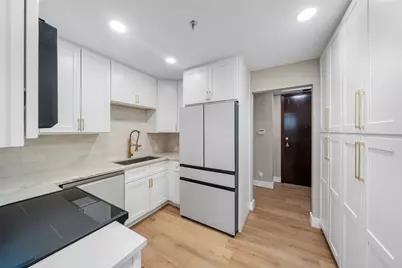 3350 McCue Road #1401, Houston, TX 77056 - Photo 4