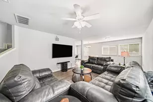 3918 Federal Ln, Missouri City, TX 77459 - Photo 8