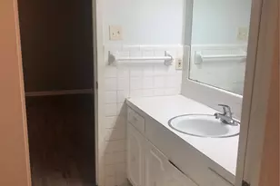 2002 Maple St, Liberty, TX 77575 - Photo 14
