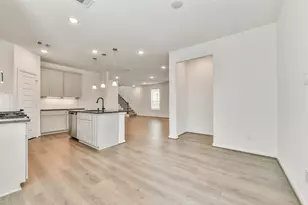 15511 Foresail Ln, Houston, TX 77053 - Photo 10