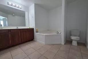 9914 Pearl Creek Ln, Rosharon, TX 77583 - Photo 14