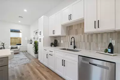 9003 Comal Street, Houston, TX 77051 - Photo 8