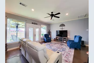 201 Chatham, Bellville, TX 77418 - Photo 16