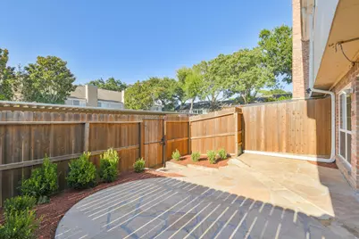 1687 W Sam Houston Parkway S, Houston, TX 77042 - Photo 38
