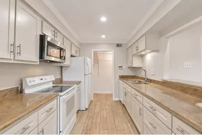 1687 W Sam Houston Parkway S, Houston, TX 77042 - Photo 20