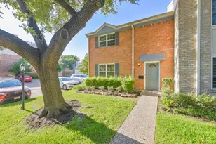 1687 W Sam Houston Pkwy S, Houston, TX 77042 - Photo 2