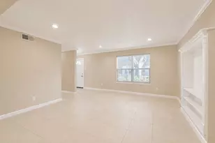 1687 W Sam Houston Pkwy S, Houston, TX 77042 - Photo 4