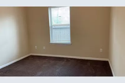 8017 Charlesmont Street, Houston, TX 77078 - Photo 12