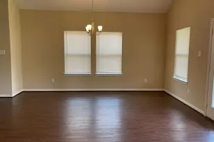 8017 Charlesmont St, Houston, TX 77078 - Photo 6