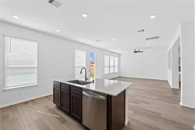 2847 Icarus Drive, Fresno, TX 77545 - Photo 12