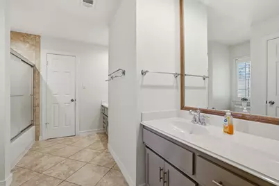 4519 Castlewood Street, Sugar Land, TX 77479 - Photo 24