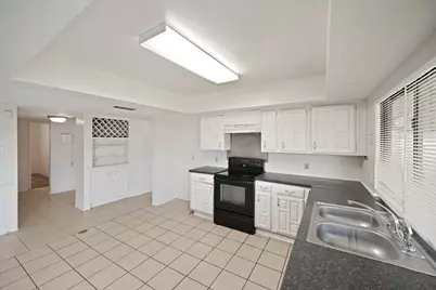 15822 Danford Drive, Houston, TX 77053 - Photo 14