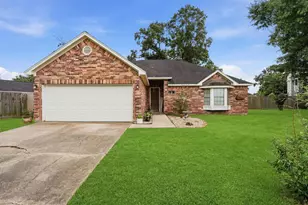 17607 Possums Run Dr, Humble, TX 77396 - Photo 1