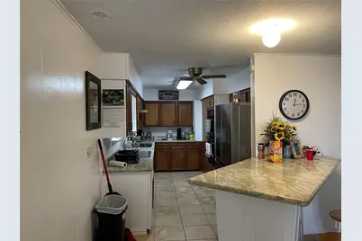 618 Warsaw Street, Bayou Vista, TX 77563 - Photo 8