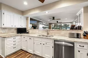 16422 Hunters Trail, Montgomery, TX 77356 - Photo 8