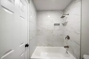 12306 Old River Dr, Baytown, TX 77523 - Photo 14