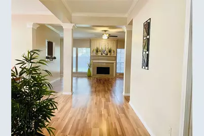 14527 Circlewood Way, Houston, TX 77062 - Photo 2