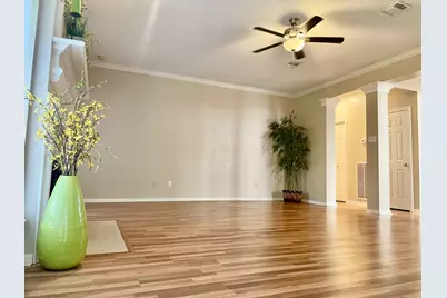 14527 Circlewood Way, Houston, TX 77062 - Photo 4