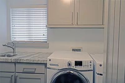 5527 Valkeith Drive, Houston, TX 77096 - Photo 24
