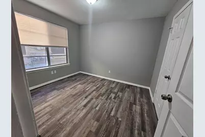 3643 N Macgregor Way #18, Houston, TX 77004 - Photo 6