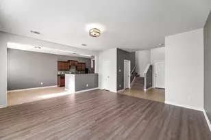 9715 Blue Sapphire Dr, Rosharon, TX 77583 - Photo 6