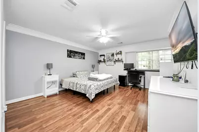 24 Woody Creek Drive, Conroe, TX 77301 - Photo 16