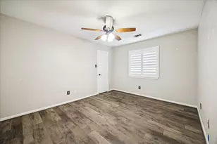 2602 Kings Forest Dr, Kingwood, TX 77339 - Photo 22