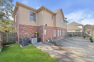 21122 River Ct Dr, Katy, TX 77449 - Photo 32