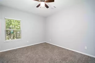 5105 Southwind St, Houston, TX 77033 - Photo 16