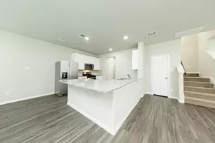 3866 Avalon Ln, Conroe, TX 77301 - Photo 8
