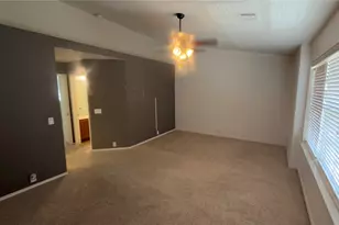 13600 Breton Ridge St, Houston, TX 77070 - Photo 8