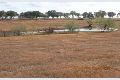 566 County Road 430, Hallettsville, TX 77964 - Photo 22