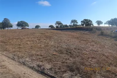 566 County Road 430, Hallettsville, TX 77964 - Photo 4